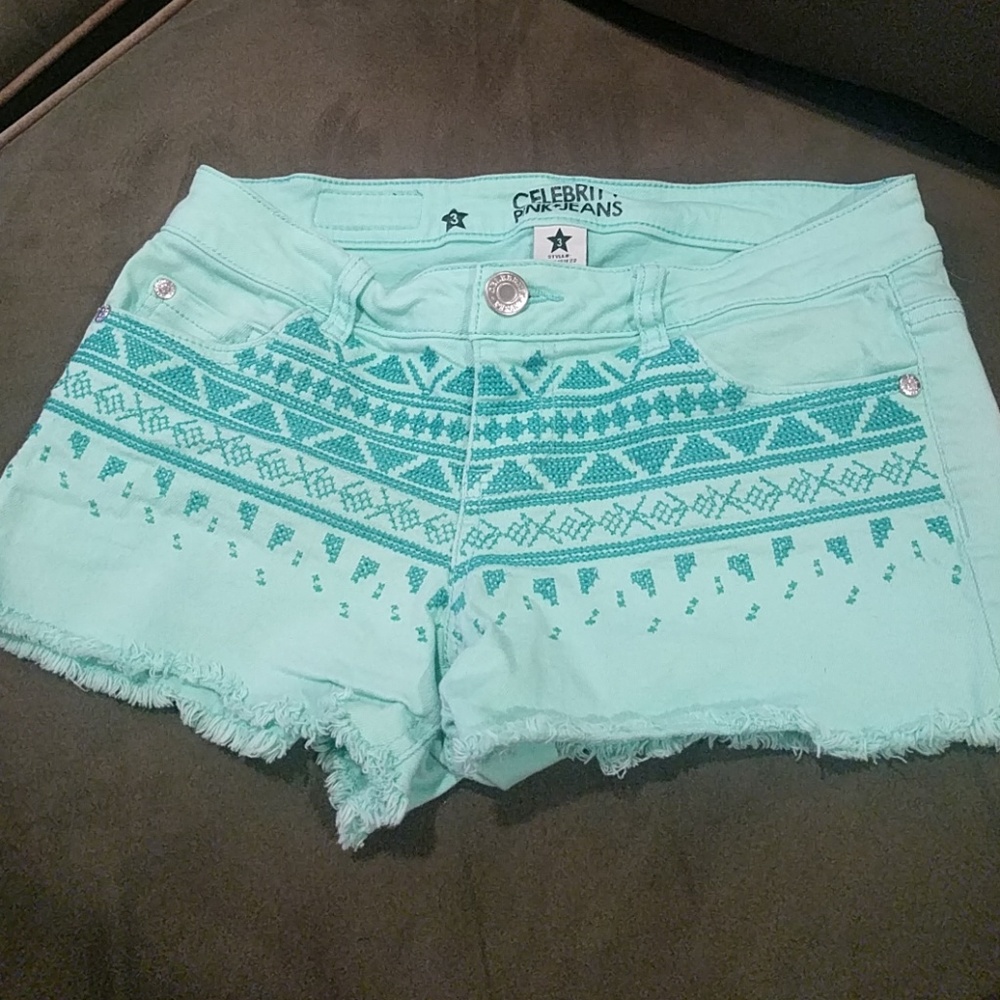 Celebrity Pink Jeans Shorts | Size 3